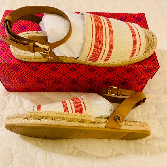 SOLD Tory Burch Espadrille Sandal Awning Ivory/Red - Picture 5 of 7